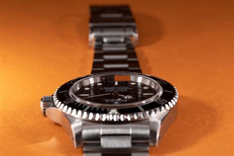 rolex 14060m dial size